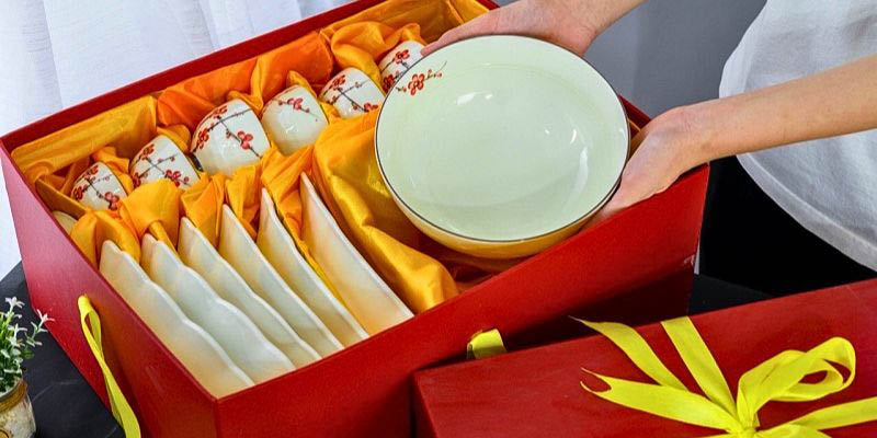 quà tặng khách hàng trung thành